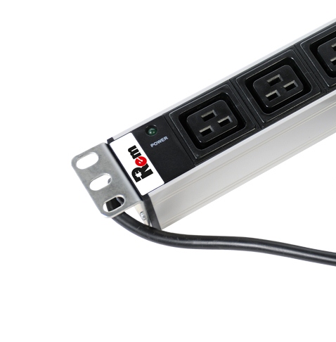 Блок розеток Rem-16 с инд., 8 IEC 60320 C19, 16A, алюм., 19", шнур 3 м.