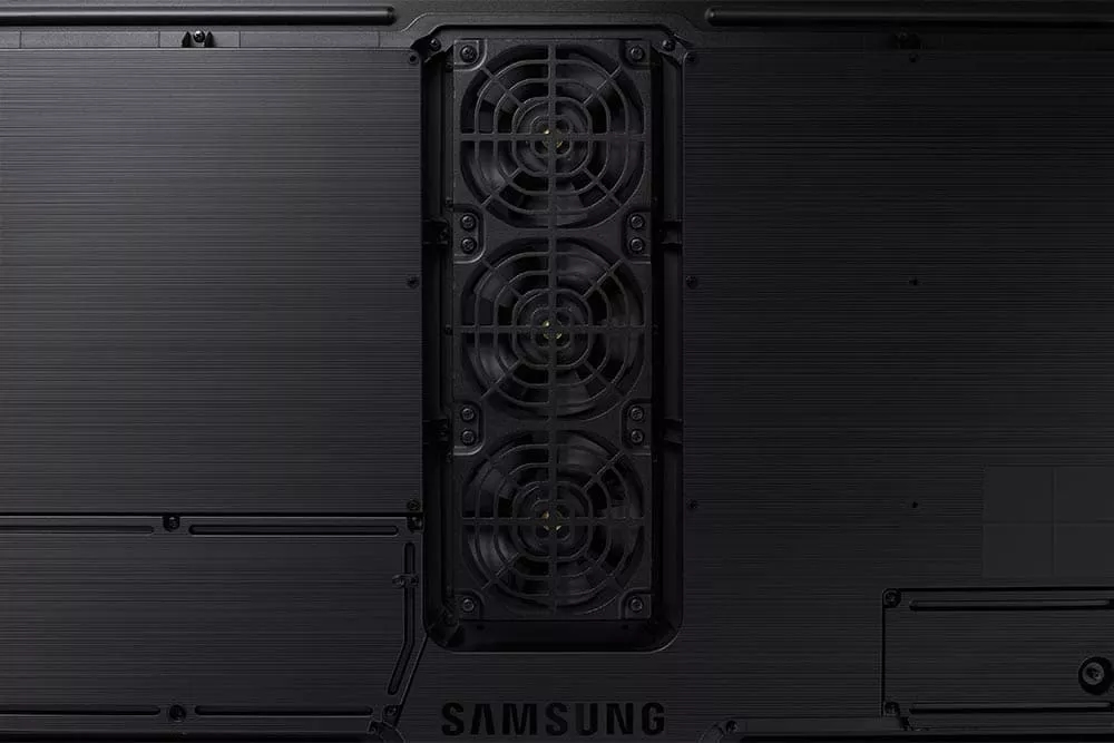 Профессиональный дисплей Samsung OH55A