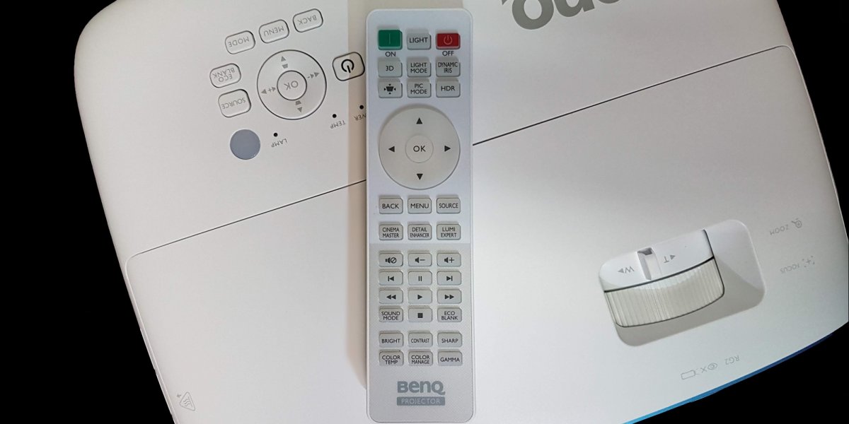 Проектор для жилой комнаты BenQ TK800M
