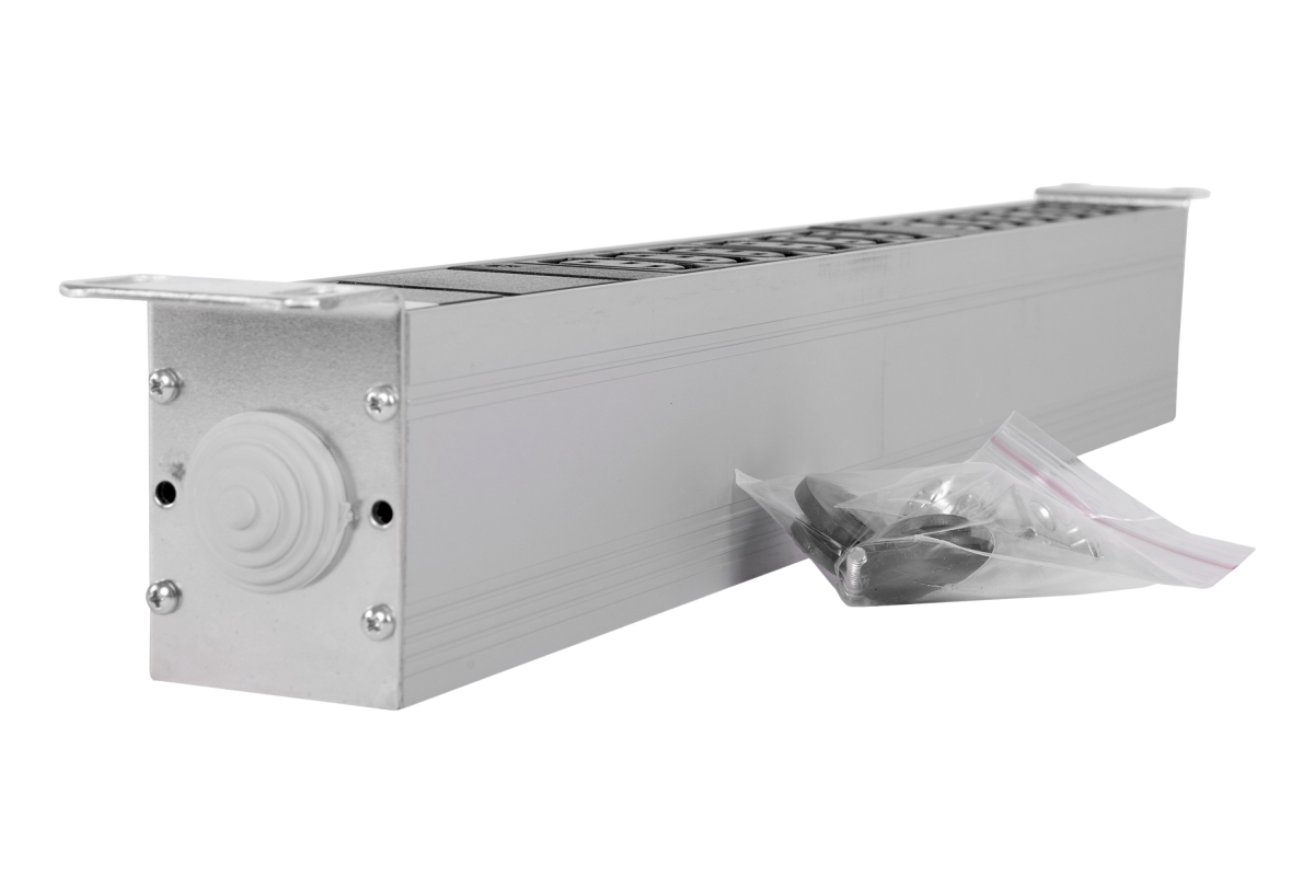 Блок розеток Rem-32 с авт., инд., 2 Sсhuko, 3 IEC 60320 C19, 32А, алюм., 19", колодка