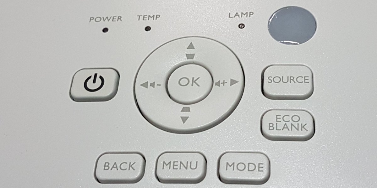 Проектор для жилой комнаты BenQ TK800M